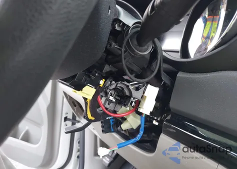 2018 Kia Sedona Lx из США, поврежденный, VIN KNDMB5C15J6378858